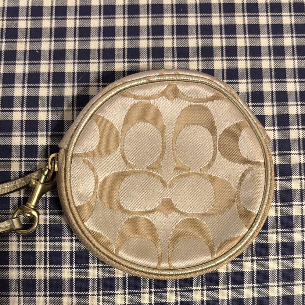 Coach signature C doodle gold sequin star Coin Purse - Picture 5 of 8